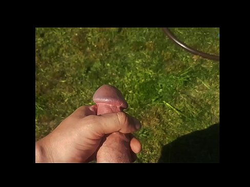 ❤️ Hot hottie gets kanyang pink puki fucked at cums sa isang pumulandit sa isang summer garden ❤️❌ Porno sa tl.mysexgamer.ru ﹏